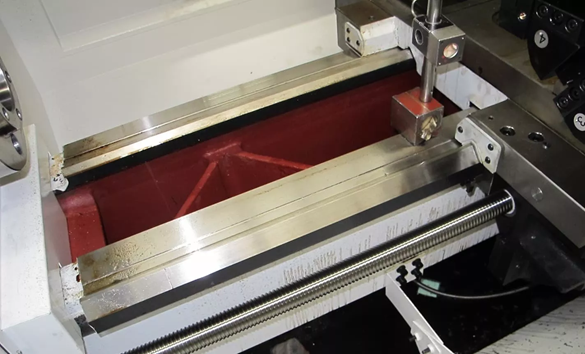 Токарный станок с ЧПУ DMTG CKE 6180 - 6.png