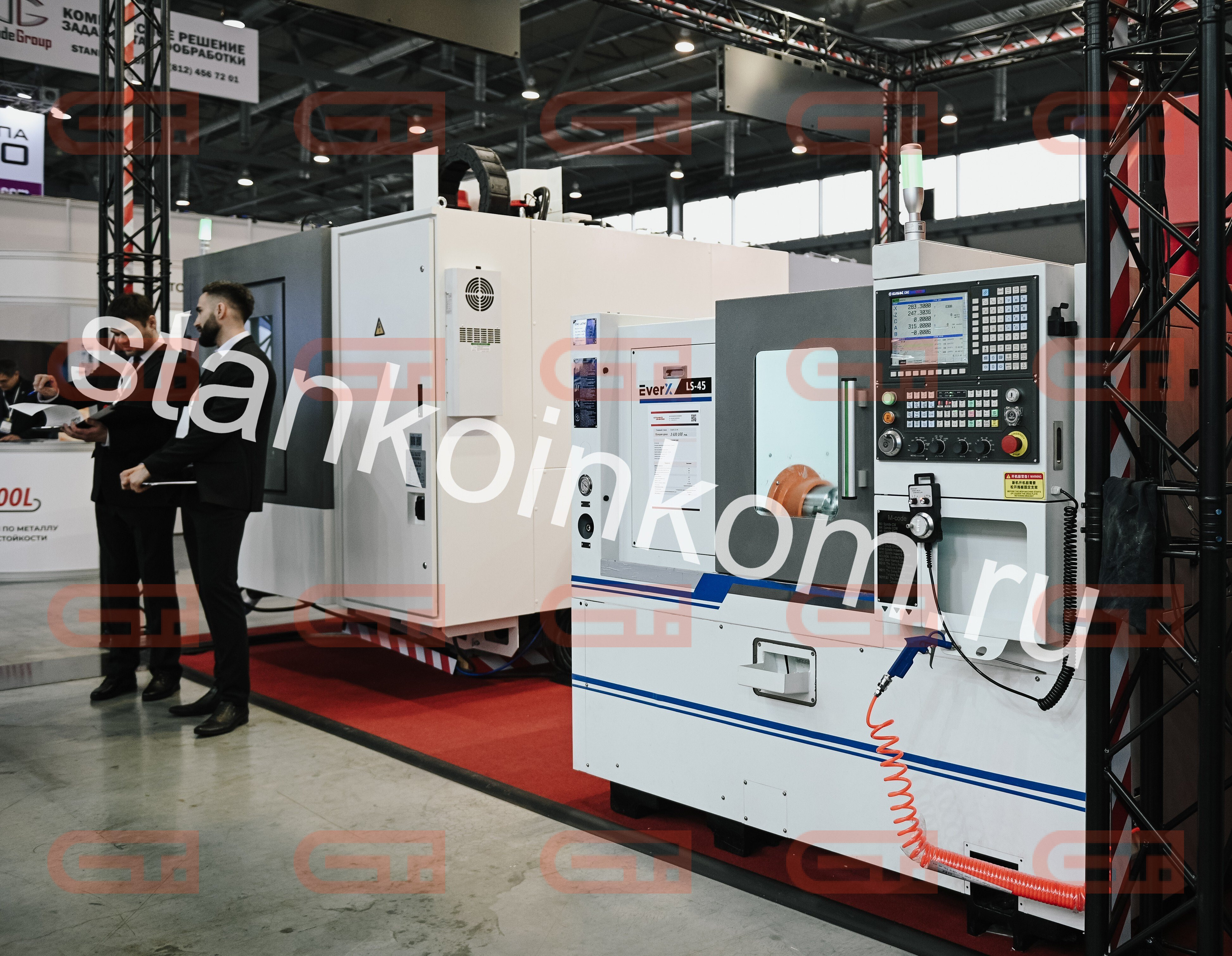 Токарный станок с ЧПУ EverX LS-45 