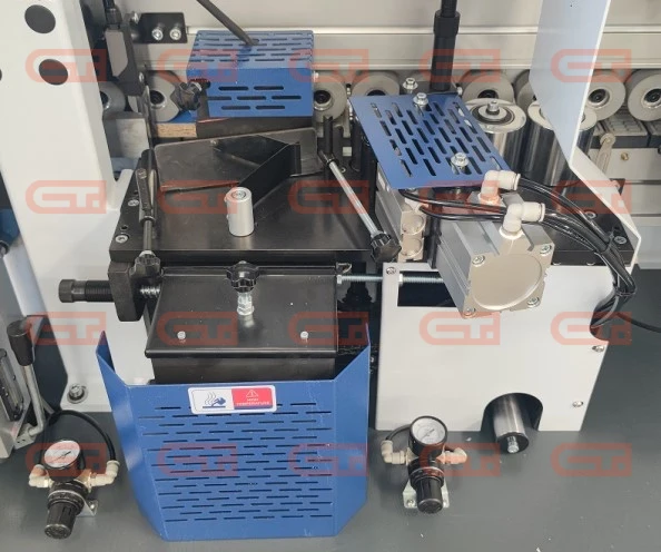 Кромкооблицовочный станок Xiking FZ-280