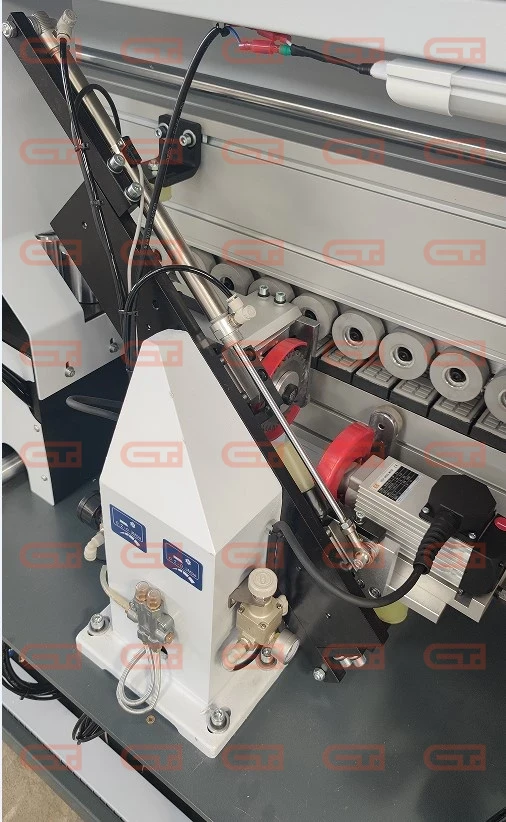 Кромкооблицовочный станок Xiking FZ-290 