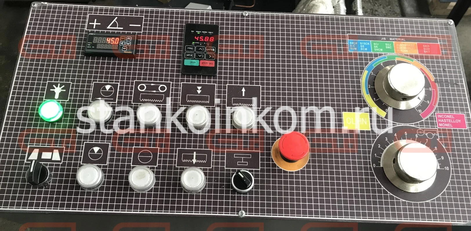 Полуавтоматический ленточнопильный станок IRON-CUT H-440S