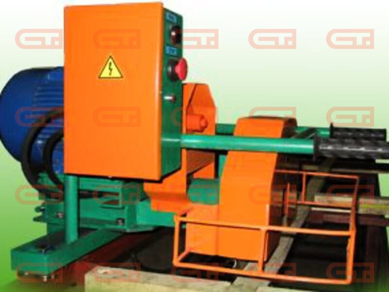 АЛТАЙ-007 станок кромкообрезной однопильный