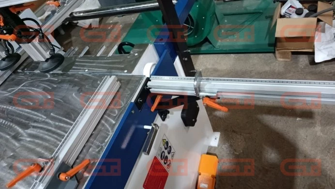 Сверлильно-присадочный станок Z1F Xiking