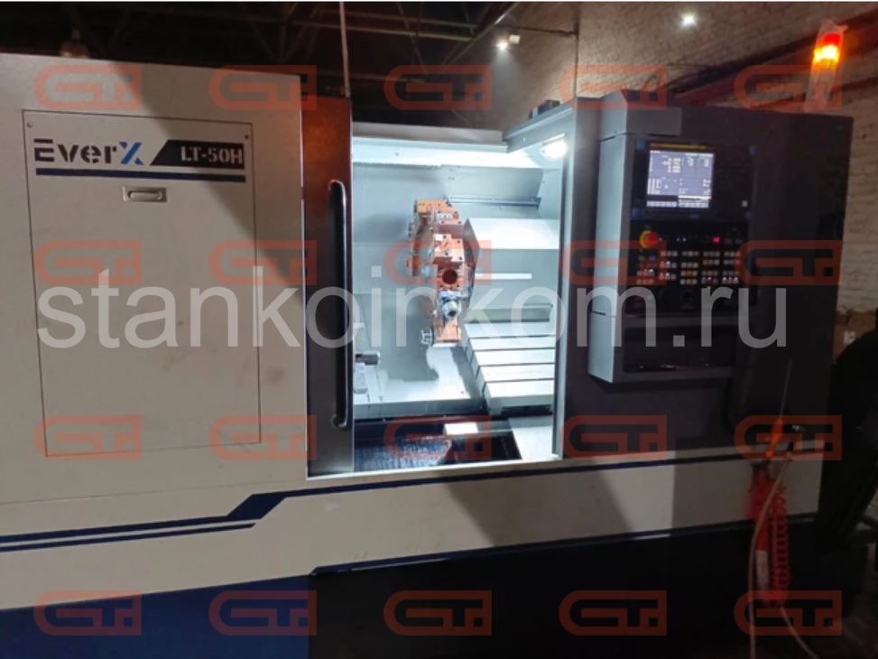 Токарный станок с приводным инструментом EverX LT-50H 