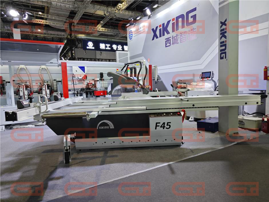 Форматно-раскроечный станок F45-B Xiking